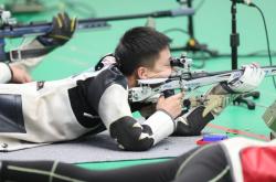 开云官网-阿根廷选手在田径赛场上冲刺成功