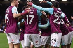 开云体育app-切尔西客场大胜伯恩利，积分紧追积分榜前列