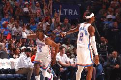 开云平台-爵士客场大胜灰熊，取得三连胜