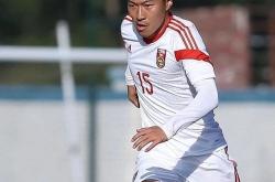 开云体育官方网站-关于足球比赛中的奋力拼搏与合作精神的信息