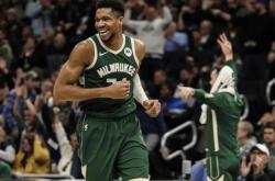 开云体育平台APP-森林狼大胜雄鹿，终结连胜