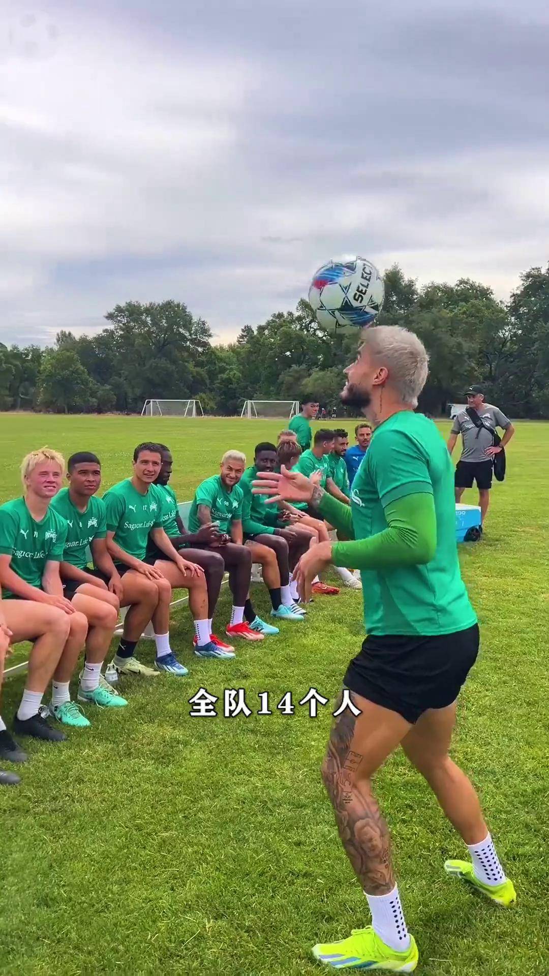 曼城全队亮眼表现，连战连胜状态持续蓬勃