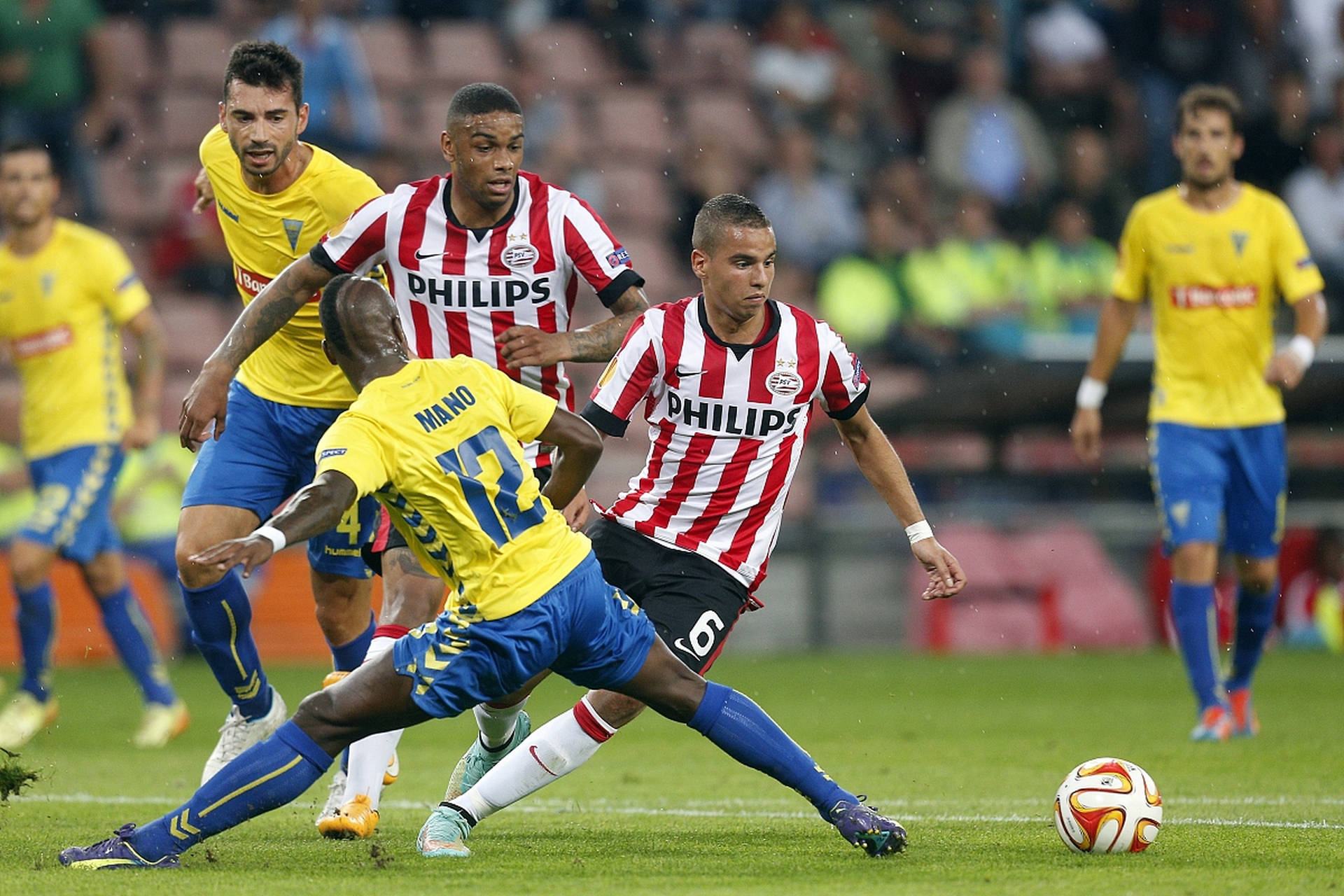 包含斯特拉斯堡备战圣埃蒂安,力争客场不败的词条 包含斯特拉斯堡备战圣埃蒂安,力争客场不败的词条