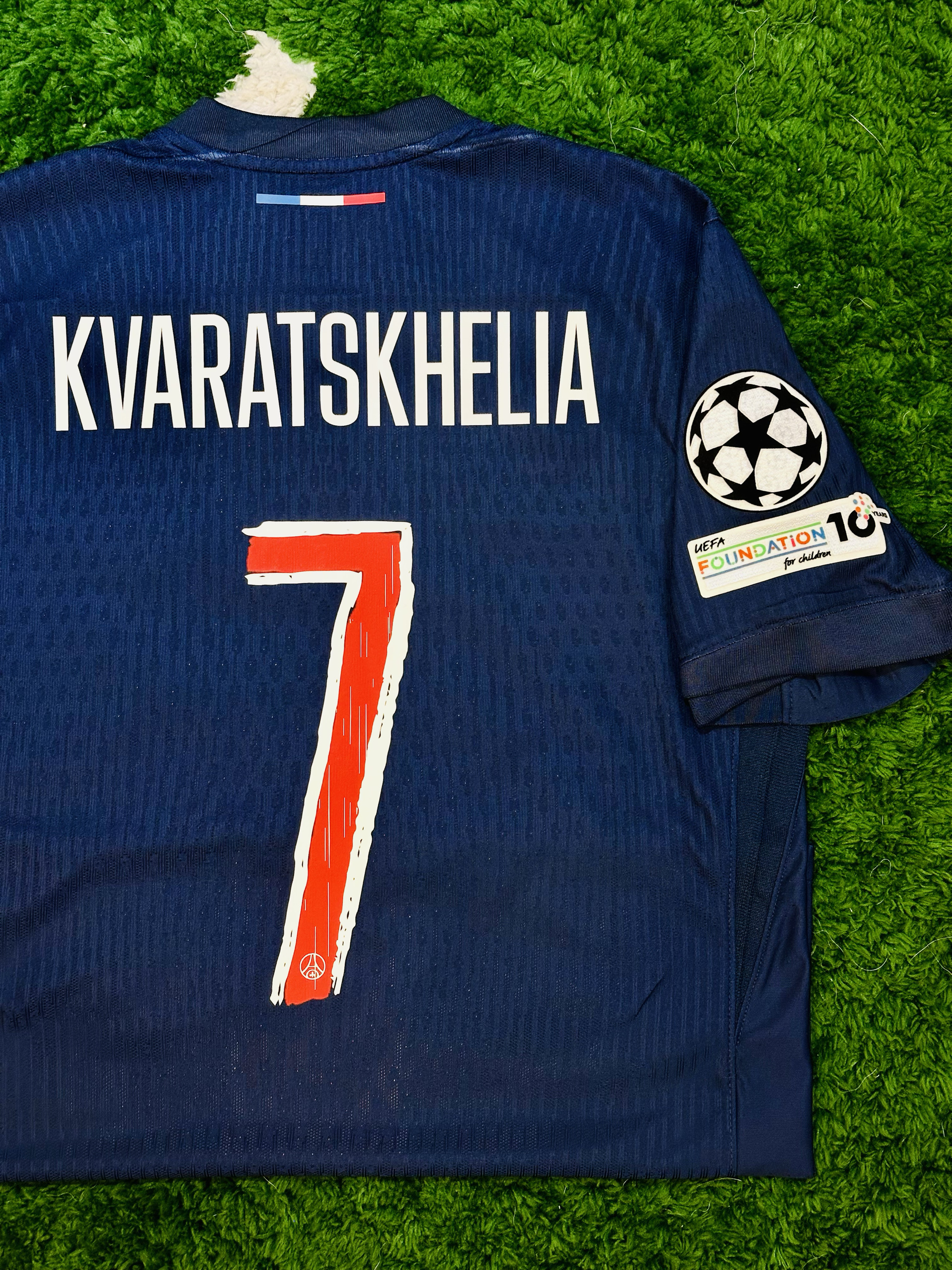 巴黎圣日耳曼主场争取关键胜利