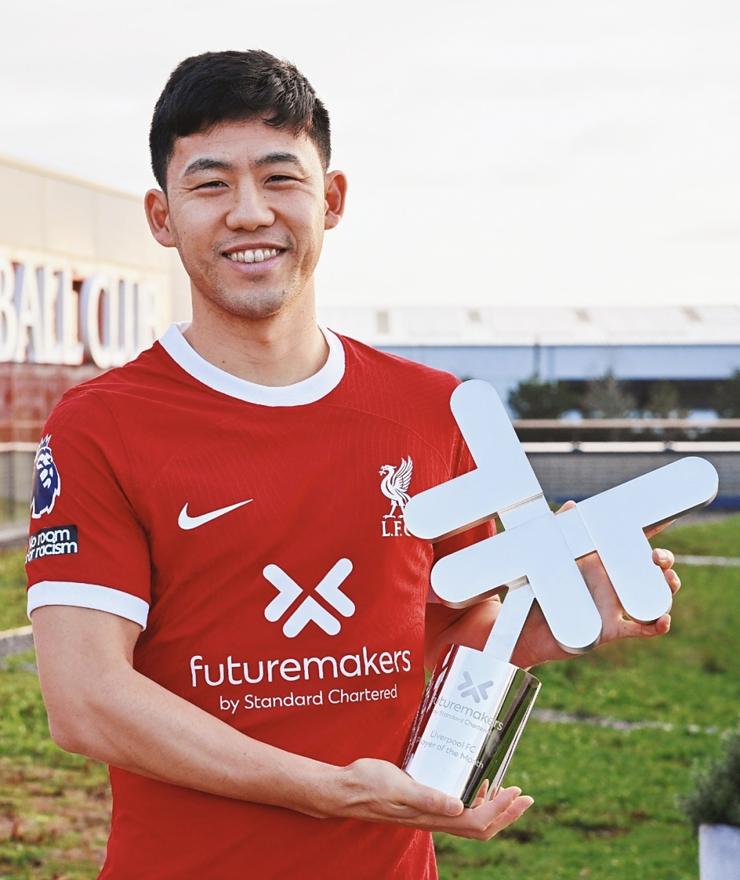 利物浦球员个人技术出众，助球队获胜的简单介绍