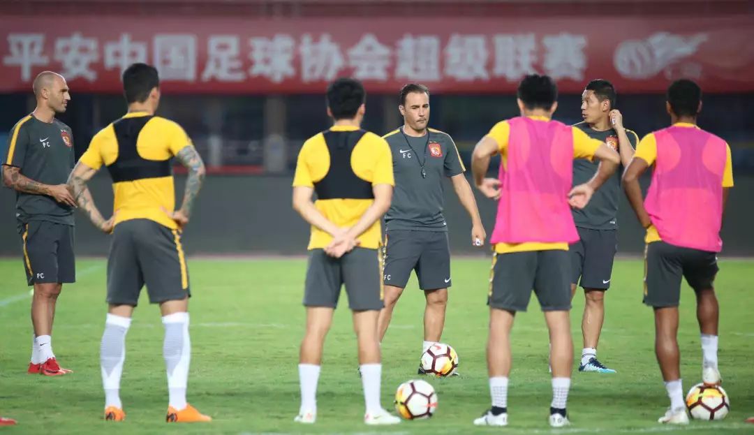 广州恒大客场不敌建业,保级前景渺茫 广州恒大客场不敌建业,保级前景渺茫