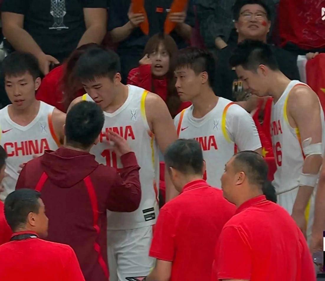 男篮实力横扫对手，势不可挡