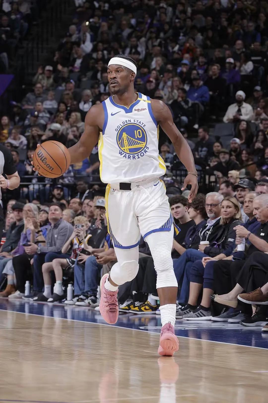 勇士再遇连败，失利于老鹰