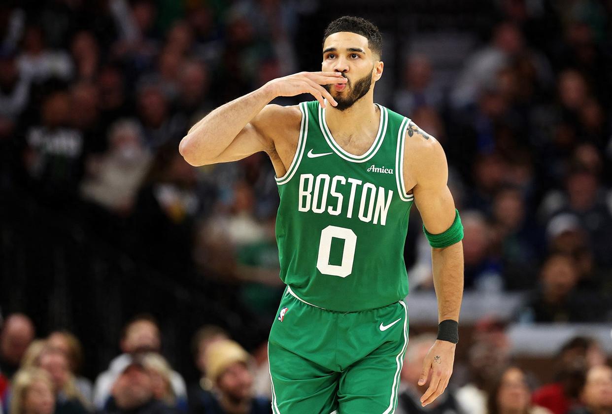 凯尔特人大胜灰熊,新秀表现抢眼 凯尔特人大胜灰熊,新秀表现抢眼