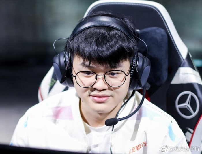 BLG鏖战MAD,Kanavi打出惊人五杀宿命之战半决赛,留下经典瞬间 BLG鏖战MAD,Kanavi打出惊人五杀宿命之战半决赛,留下经典瞬间