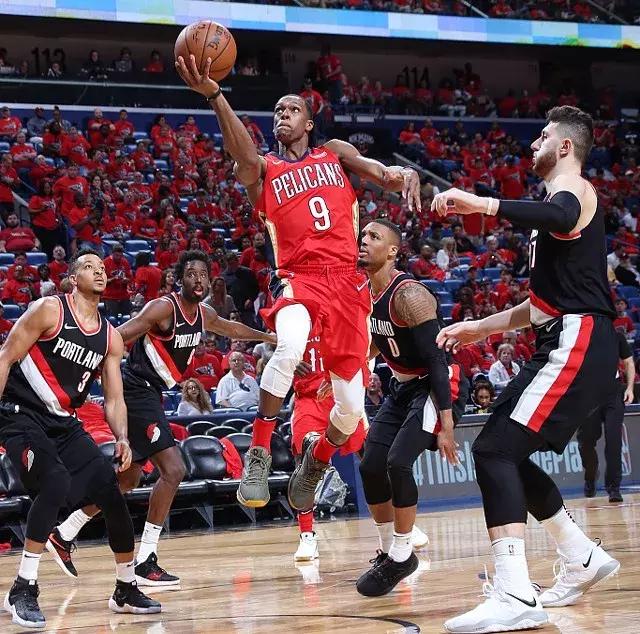 热火横扫水花，轻松晋级下一轮