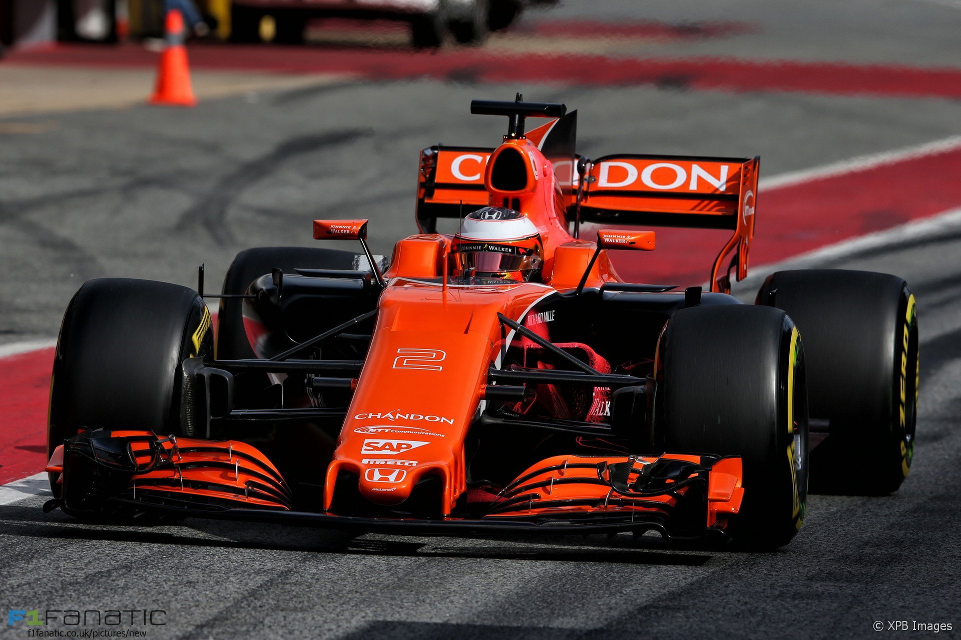 包含迈凯伦绝杀威廉姆斯，阿隆索惊艳四座的词条