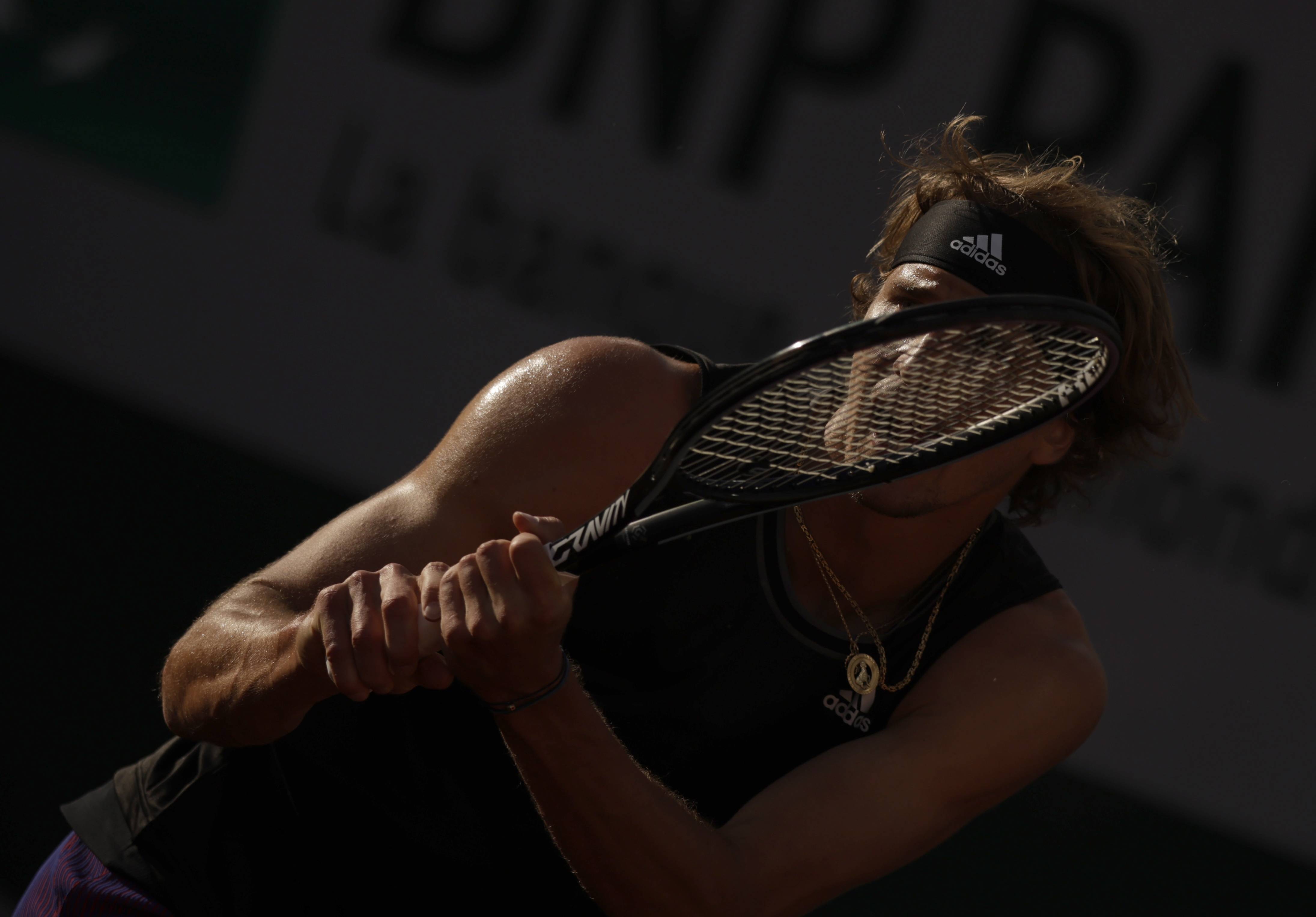 包含法国网球队绝杀世界网球队,兹维列夫制霸全场的词条 包含法国网球队绝杀世界网球队,兹维列夫制霸全场的词条